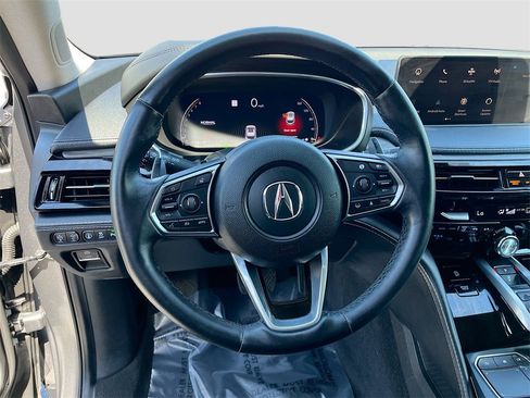 Used 2023 Acura MDX Advance image 11