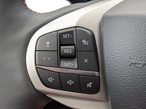 New 2026 Ford Explorer Active w/ Active Comfort Package RWD image 26