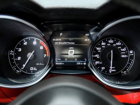 Used 2019 Alfa Romeo Stelvio RWD image 18