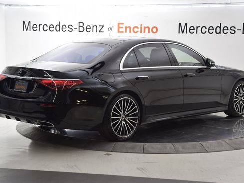 Used 2022 Mercedes-Benz S 500 4MATIC image 6