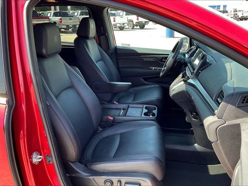 Used 2025 Honda Odyssey Sport-L image 16