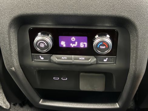 New 2027 GMC Acadia Elevation w/ Black Edition AWD/4WD image 7
