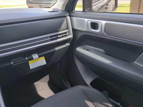 New 2026 Hyundai Santa Fe SE image 21