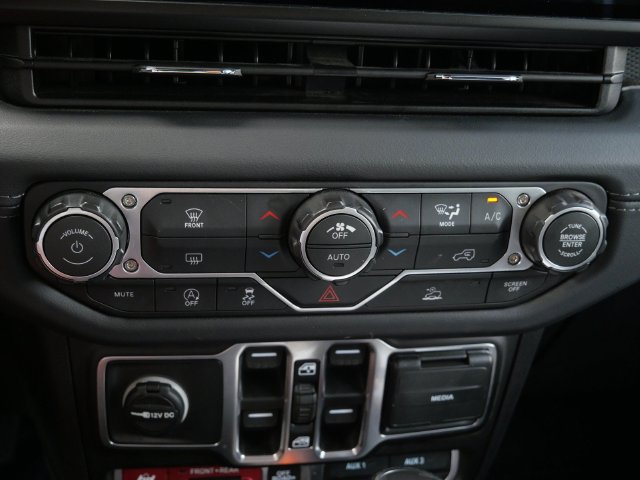 Used 2026 Jeep Gladiator Rubicon AWD/4WD image 24