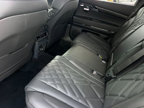 New 2026 Genesis GV80 3.5T e-SC image 12