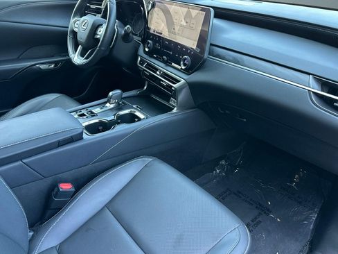 Certified 2024 Lexus RX 350 Premium w/ Convenience Package FWD image 35