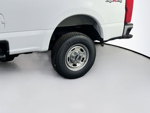 Used 2024 Ford F250 XL w/ Snow Plow Prep Package image 26