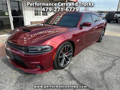 Used 2017 Dodge Charger R/T Scat Pack w/ Beats Audio Group image 1