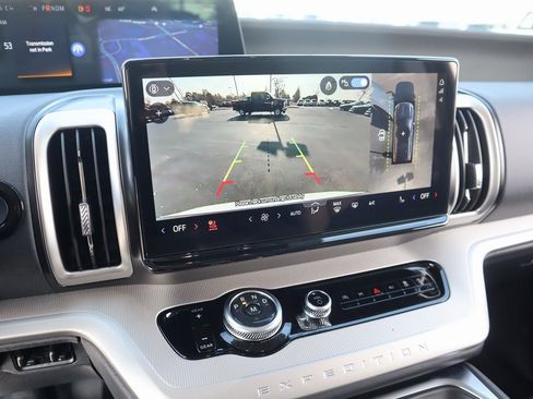 New 2025 Ford Expedition Max Active image 6