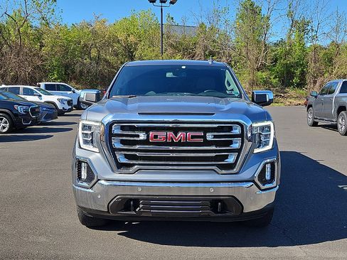 Used 2022 GMC Sierra 1500 SLT w/ SLT Premium Plus Package AWD/4WD image 2