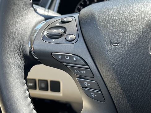 Used 2020 Nissan Murano Platinum w/ Cargo Package AWD/4WD image 24