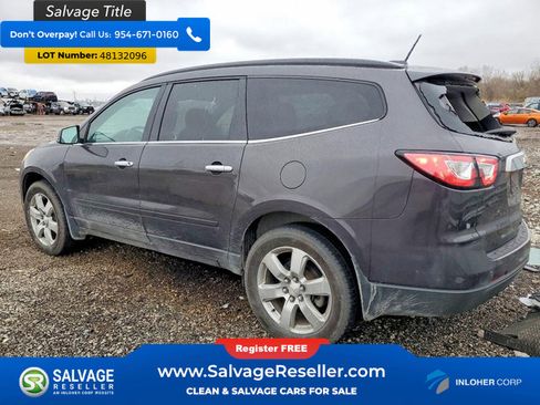 Used 2016 Chevrolet Traverse LT image 3