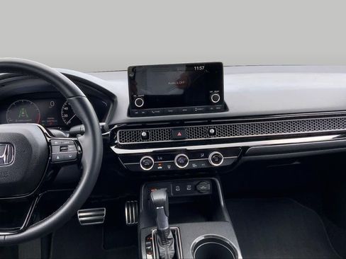 Used 2025 Honda Civic Sport image 6