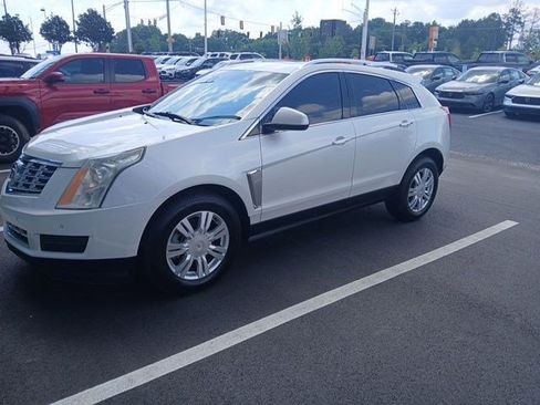 Used 2014 Cadillac SRX Luxury w/ Driver Awareness Package FWD image 3