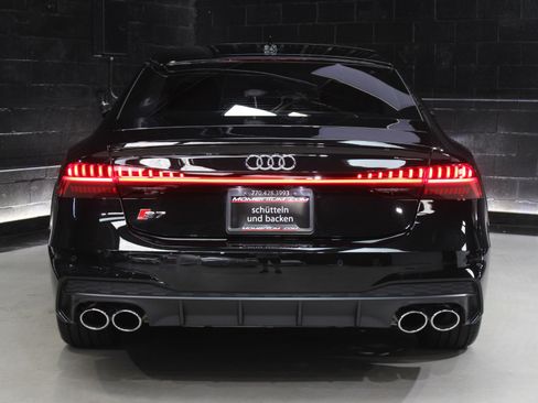 Used 2025 Audi S7 Premium Plus image 11