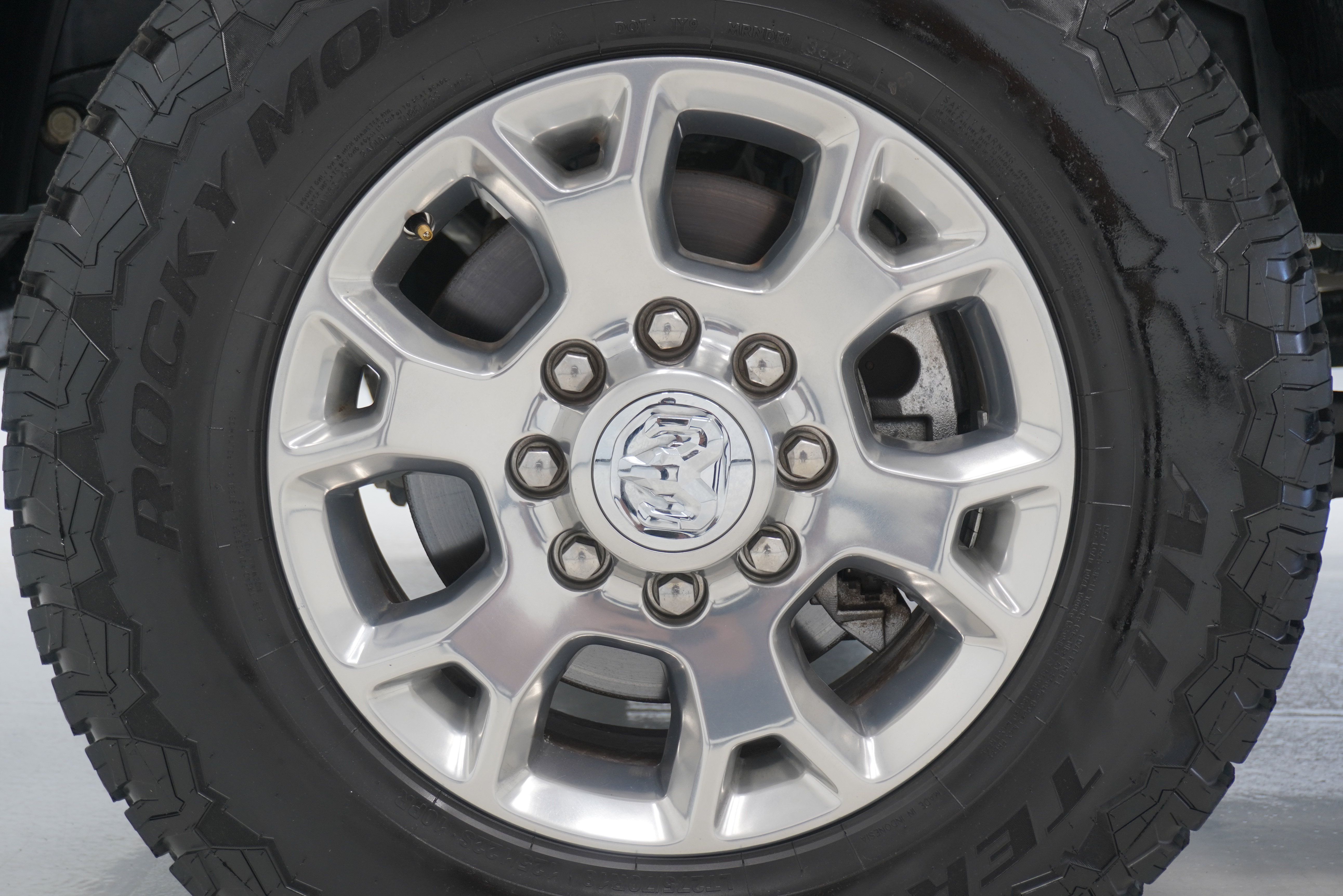 Used 2021 RAM 2500 Laramie AWD/4WD image 28