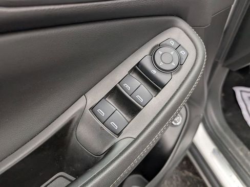 Certified 2023 Buick Encore GX Essence w/ Experience Buick Package image 17