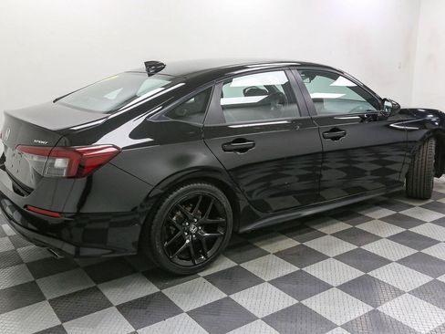 Used 2025 Honda Civic Sport image 8