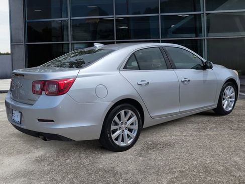 Used 2015 Chevrolet Malibu LTZ FWD image 5