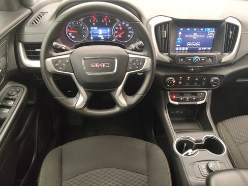 Used 2024 GMC Terrain SLE FWD image 22