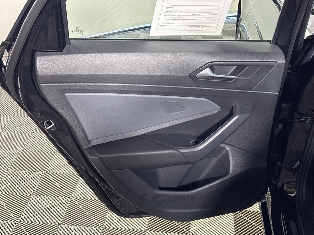 Certified 2026 Volkswagen Jetta SE FWD image 20