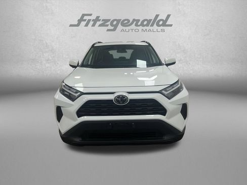 Used 2024 Toyota RAV4 XLE FWD image 11