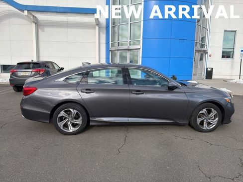 Used 2018 Honda Accord EX-L image 17