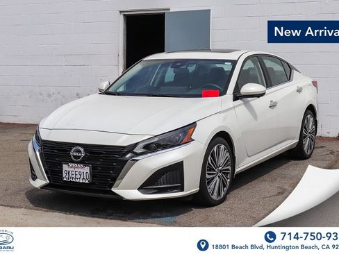 Used 2023 Nissan Altima 2.5 SL AWD/4WD image 1