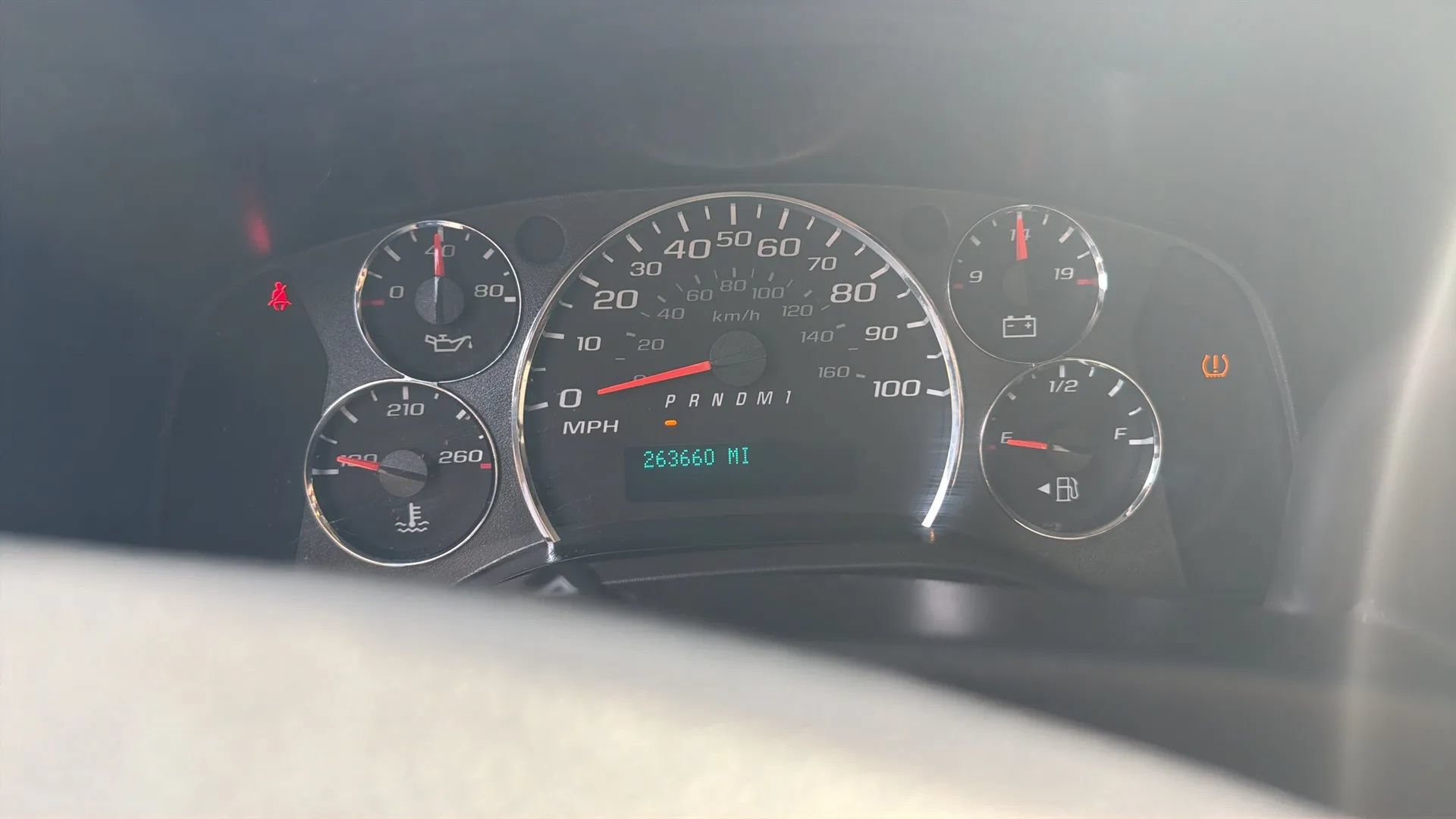 Used 2010 Chevrolet Express 2500 RWD image 19