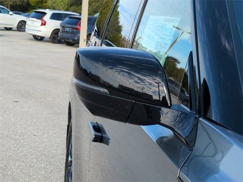 New 2026 INFINITI QX80 Autograph w/ Premium Cargo Package image 12