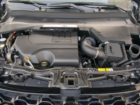 Certified 2025 Land Rover Discovery Sport Dynamic SE image 14