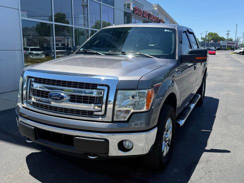 Used 2014 Ford F150 XLT w/ XLT Chrome Package AWD/4WD image 3