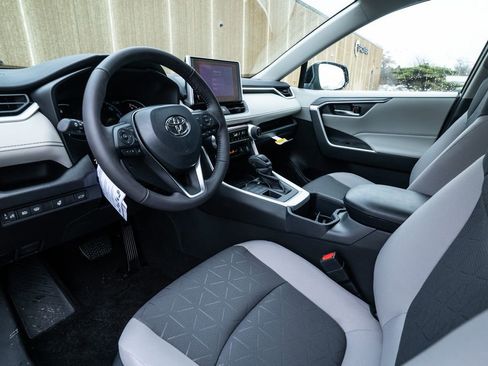 New 2025 Toyota RAV4 XLE w/ Convenience Package image 13