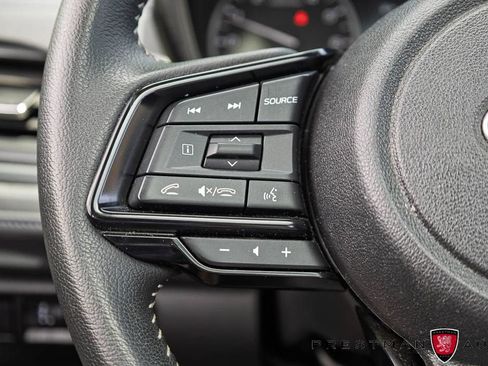 Used 2025 Subaru Forester Premium AWD/4WD image 24