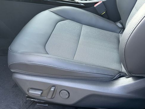 New 2026 Kia Niro Wind FWD image 21