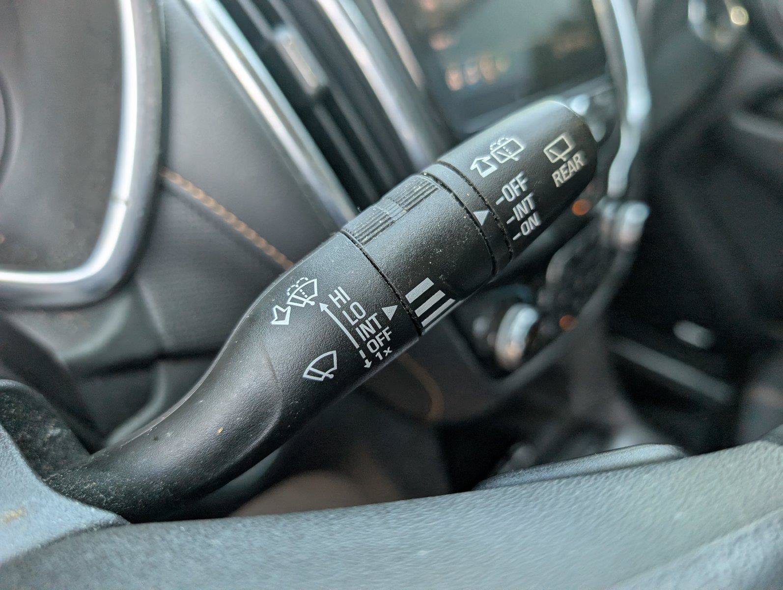 Used 2022 Chevrolet Equinox Premier FWD image 26