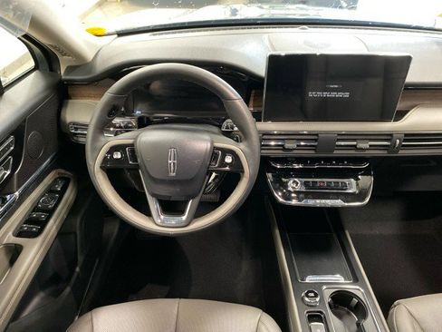 New 2025 Lincoln Corsair Reserve w/ Jet Appearance Package image 11