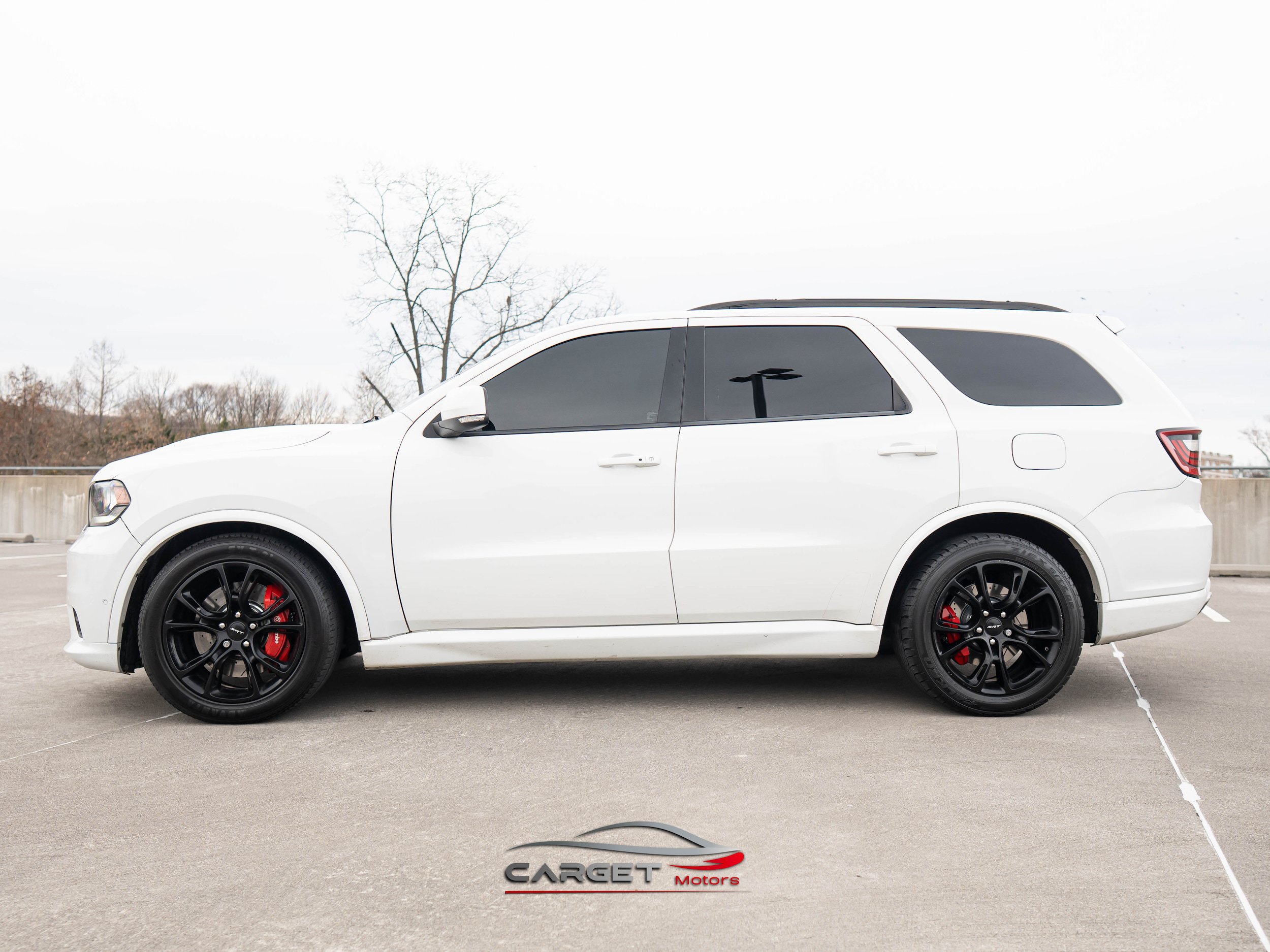Used 2018 Dodge Durango SRT w/ SRT Interior Appearance Group AWD/4WD image 4