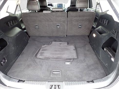 Used 2022 Ford Edge SEL image 8