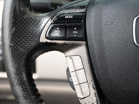 Used 2015 Honda Odyssey EX-L image 40
