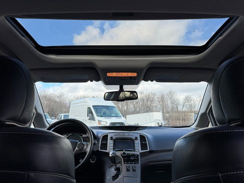 Used 2015 Toyota Venza XLE image 22