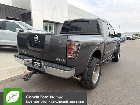 Used 2008 Nissan Titan LE AWD/4WD image 6