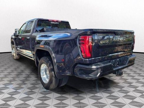 Used 2024 GMC Sierra 3500 Denali Ultimate image 3
