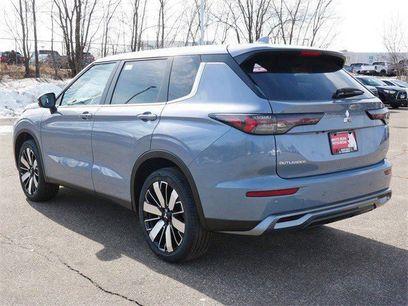 New 2026 Mitsubishi Outlander SE