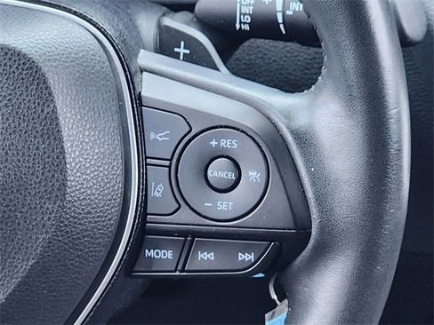 Used 2021 Toyota Corolla SE image 30