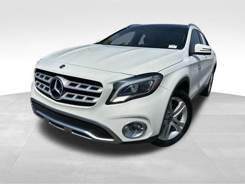 Used 2019 Mercedes-Benz GLA 250 w/ Premium Package image 9