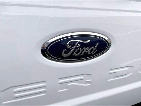 Used 2025 Ford F250 XLT image 11