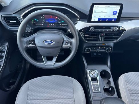 Certified 2022 Ford Escape SE FWD image 15