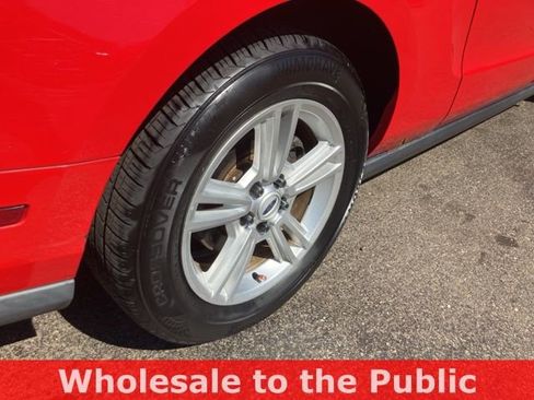 Used 2012 Ford Mustang Coupe image 28