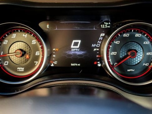 Used 2023 Dodge Charger SXT image 12